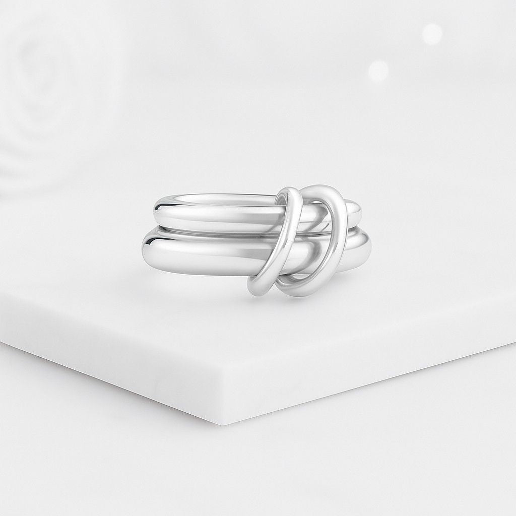 Two Tone Linked Ring For Mom
