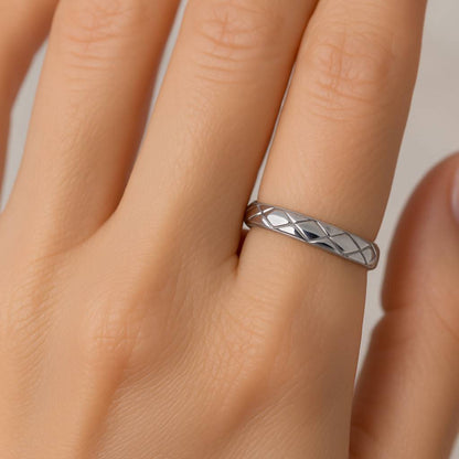 UNIQUE 2 Carat Pear E VVS2 IGI Cert Lab Grown Diamond Half Bezel Engagement Ring  Dainty 14k Yellow Gold Low Set Stacking Solitaire Ring