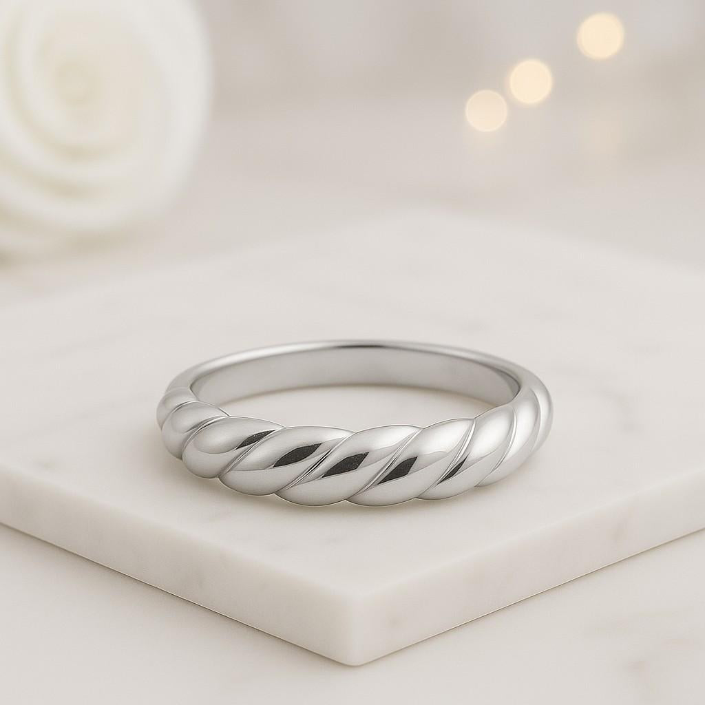 Unique Pear Shaped 1.5ct Lab Grown Diamond engagement ring White gold ring Marquise ring wedding ring promise ring Anniversary gift