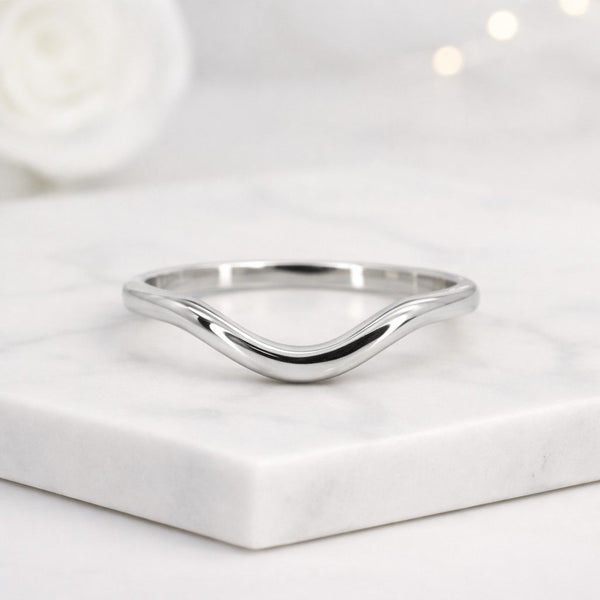 V Shape Chevron Wishbone Wedding Ring
