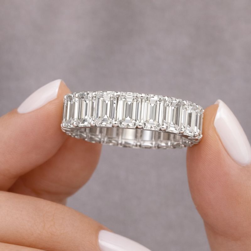 Diamond Curved Wedding Band 