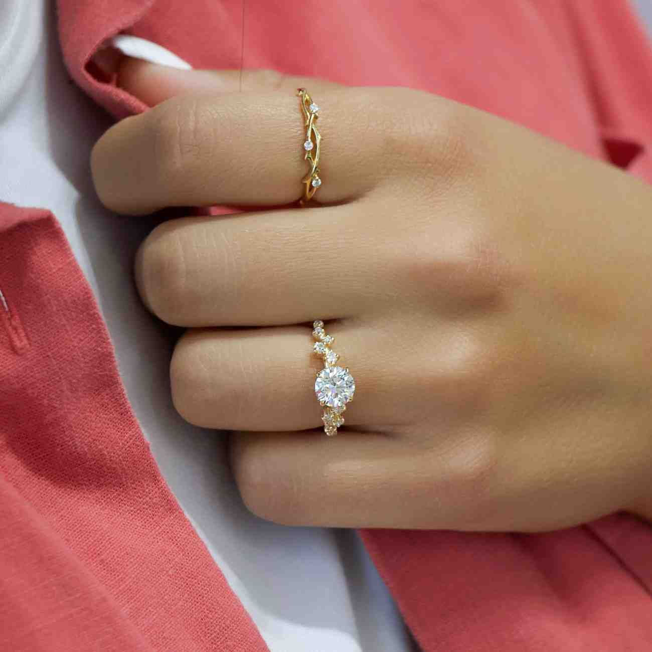 vintage 1.5ct diamond trilogy engagement ring in 9ct hallmarked gold size k