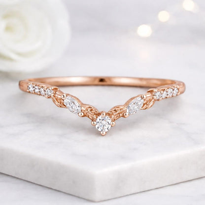 Vintage Yellow Gold Leaf Wedding Ring