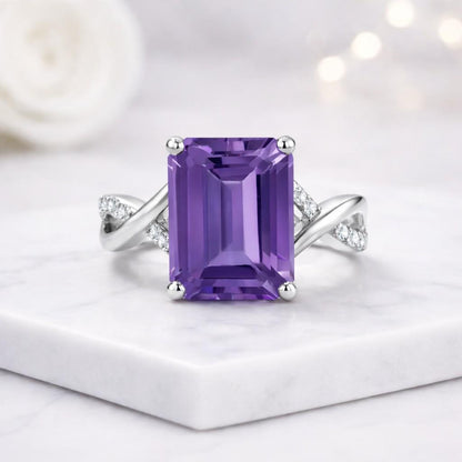 alternative engagement ring rectangular gem ring violet gemstone ring faceted amethyst ring prong set ring handmade jewelry artisan jewelry custom jewelry fine ring luxury jewelry fashion jewelry modern ring