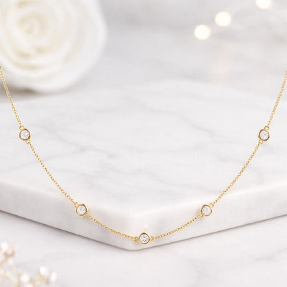 bezel chain necklace round stone necklace five stone necklace delicate gold chain tiny bezel necklace minimalist jewelry fine chain necklace dainty gold necklace station chain jewelry floating diamond necklace