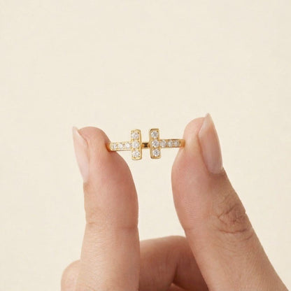 brilliant round ring elongated oval ring vintage marquise ring teardrop pear ring soft cushion ring square princess ring