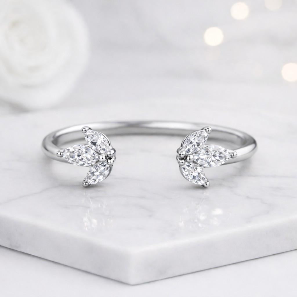 carat size ring gemstone size ring diamond size ring moissanite size ring visible sparkle ring small sparkle ring