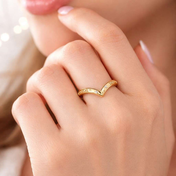 chevronring vring curvedring nestingring contourring wishbonering stackring weddingband bandring