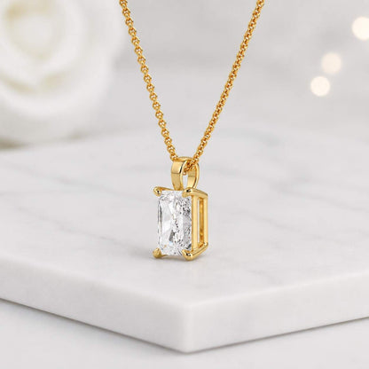 chic necklace simple pendant luxury necklace clear stone necklace charm box style stone polished pendant
