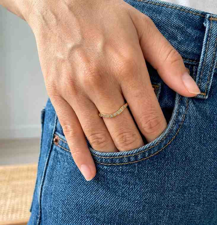 curved engagement tiara ring crown inspired wishbone ring v band curved jewelry oval gemstone multi stone ring cluster ring scalloped ring decorative ring feminine ring elegant jewelry delicate jewelry fine ring
