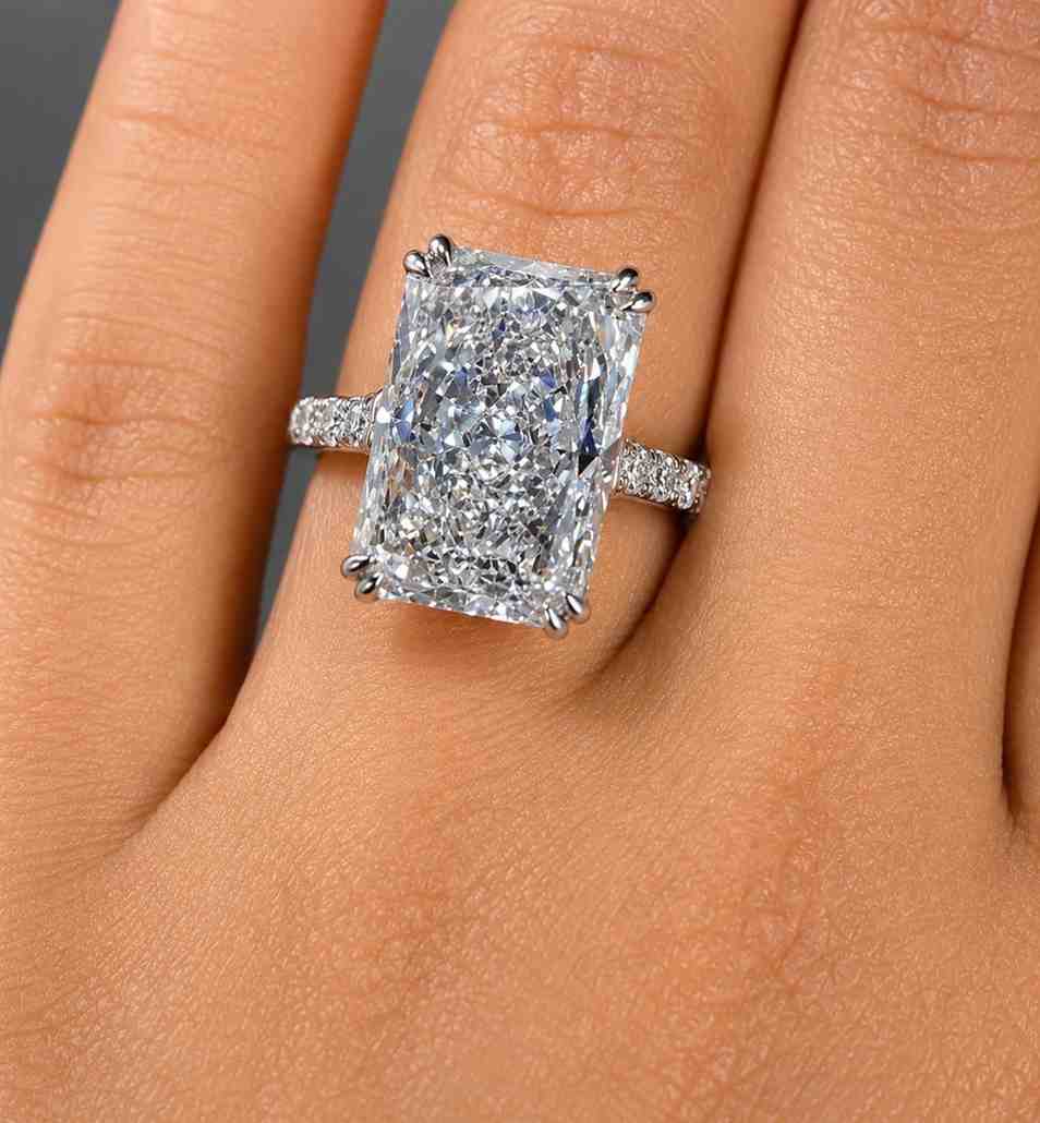 delicate ring clean design ring sleek ring understated ring minimalist jewelry dainty jewelry