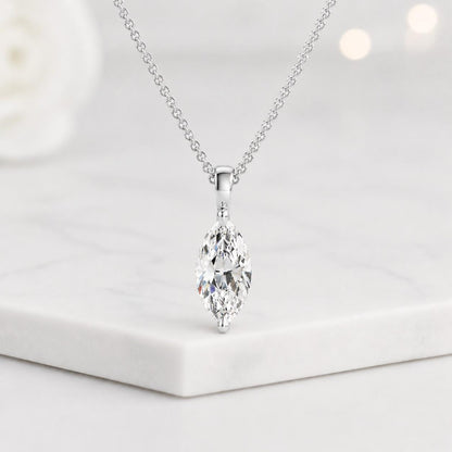 diamond look pendant ethical diamond pendant conflict free diamond sustainable jewelry premium gemstone necklace