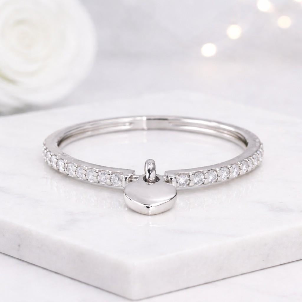 diamond ring moissanite ring lab diamond ring cubic zirconia ring cz ring crystal ring gemstone ring white stone ring clear stone ring sparkle ring shiny gemstone ring luxury stone ring