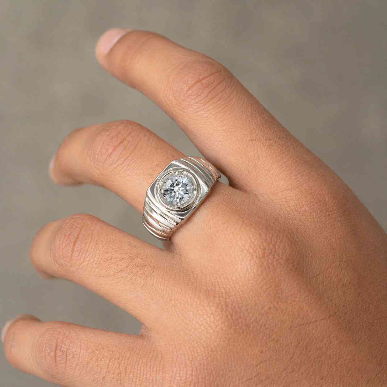 diamond ring moissanite ring lab diamond ring cubic zirconia ring natural diamond ring simulated diamond ring clear stone ring gemstone ring center stone ring brilliant stone ring sparkling ring luxury stone ring
