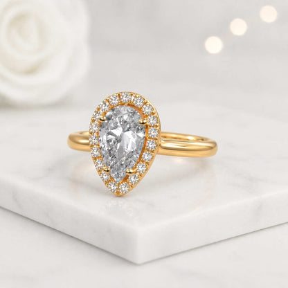 diamond ring moissanite ring lab diamond ring cubic zirconia ring natural diamond ring simulated diamond ring clear stone ring white gemstone ring diamond halo ring