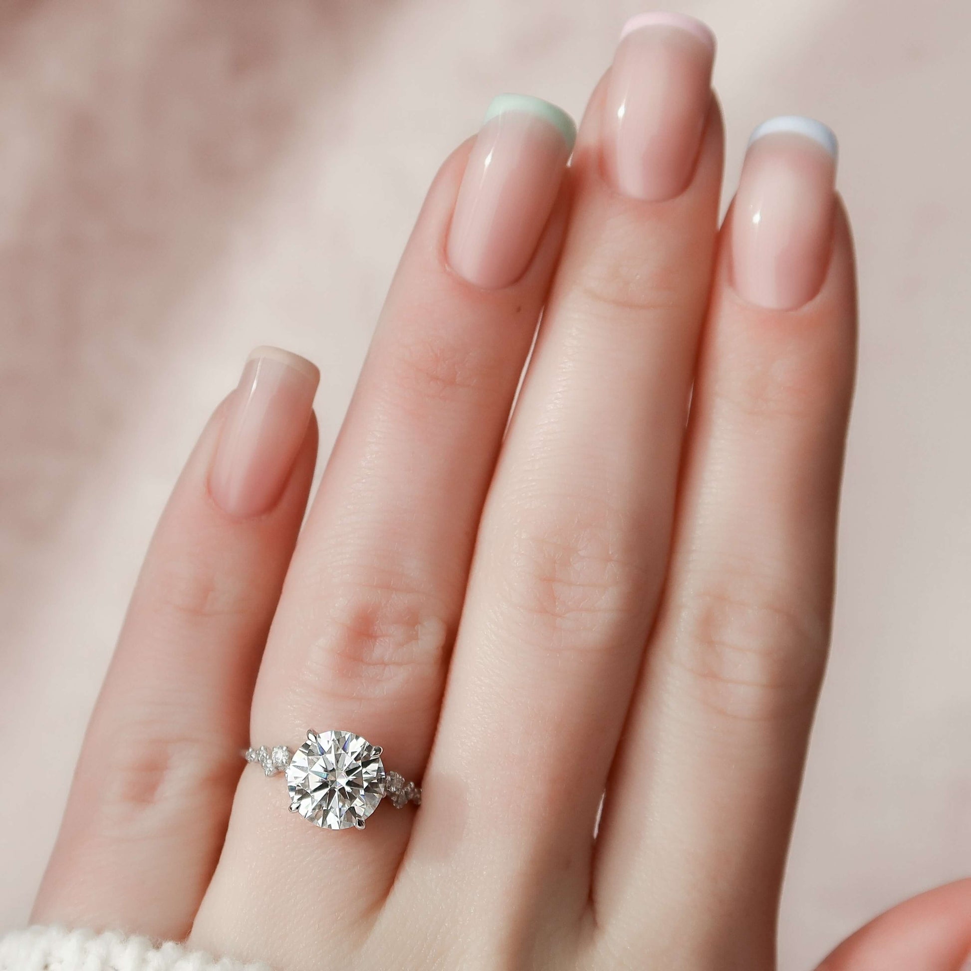 diamond wedding Bridal Anniversary ring, Round Cluster Accent Round Side Stones Rings