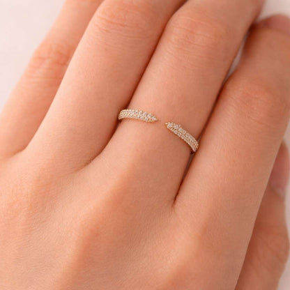 diamondcuff moissanitecuff labdiamondcuff cubiczirconia pavegemstone clearcrystal diamondlook moissanitelook labgrown czband