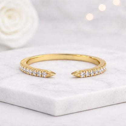 round ring oval ring marquise ring pear ring cushion ring princess ring emerald ring round cut ring oval cut ring