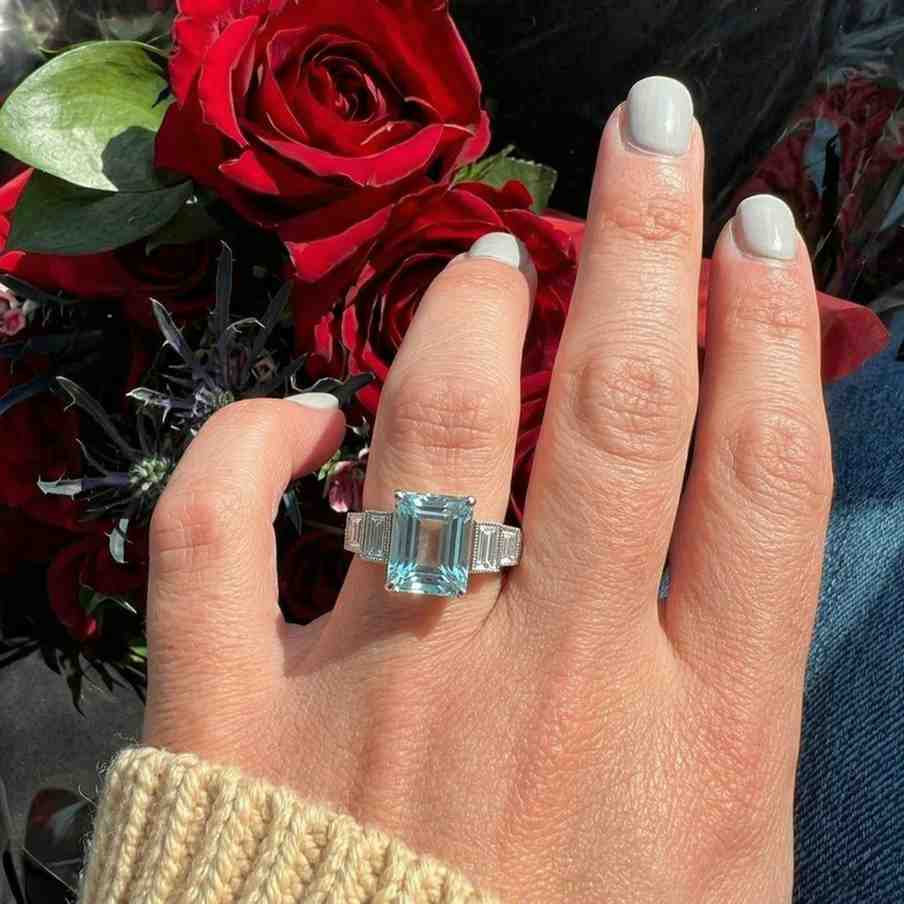 gold band ring gold handmade ring gold custom ring gold gift ring gold luxury ring gold women ring gold fine jewelry gold gemstone jewelry gold ring setting gold prong ring gold rectangular ring gold aquamarine ring