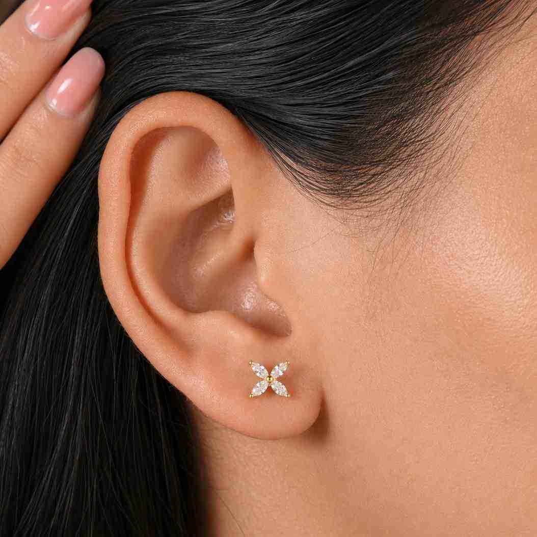 gold minimalist studs gold dainty earrings gold fashion studs gold luxury earrings gold gift earring