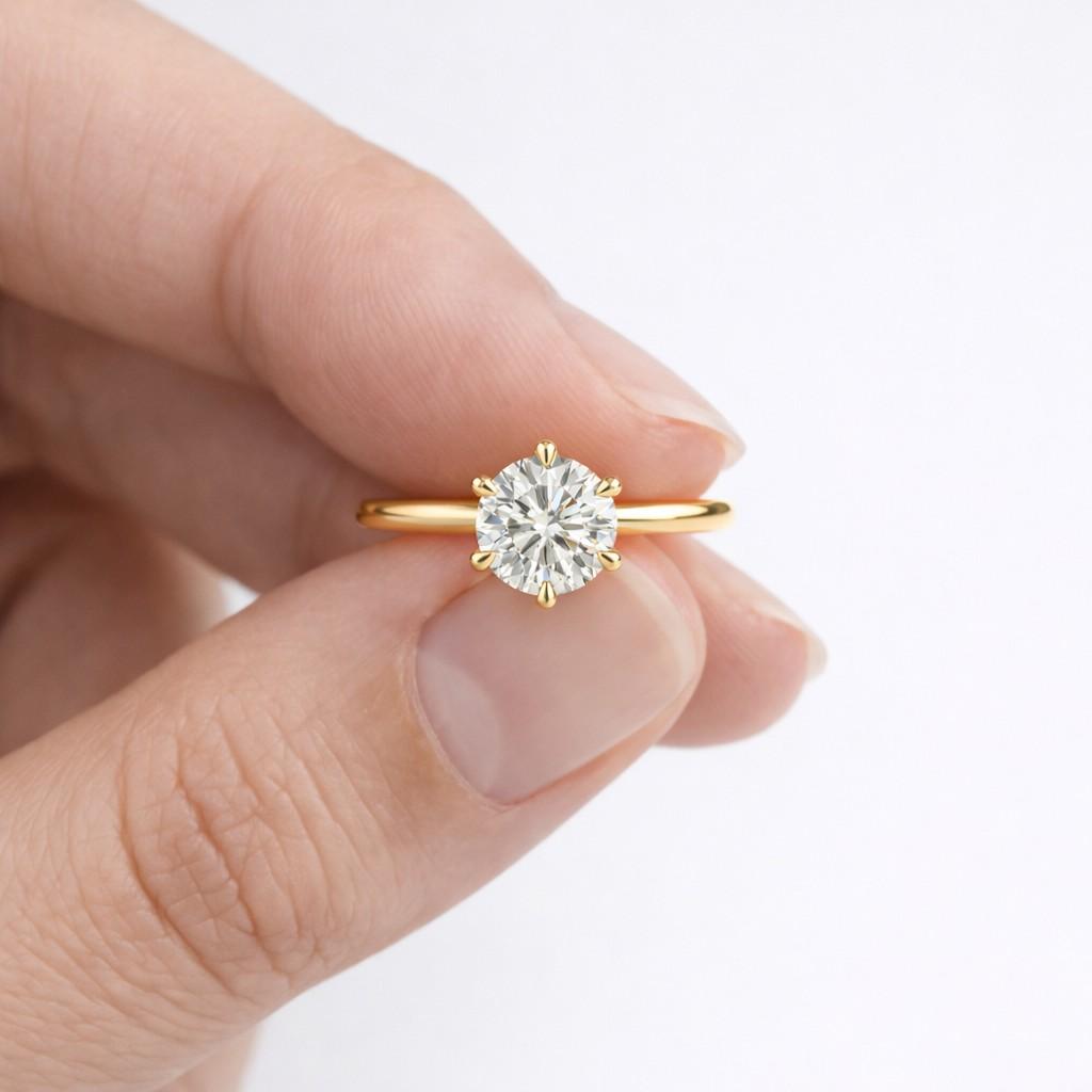 handmade jewelry luxury accessory center stone ring prong setting ring round gemstone ring clear gemstone ring