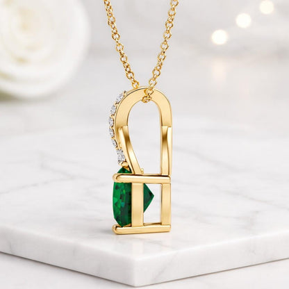 heart cut pendant round cut pendant oval cut pendant marquise cut pendant pear cut pendant cushion cut pendant princess cut pendant