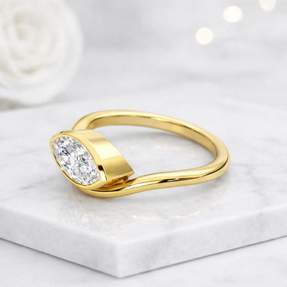 iamond ring moissanite ring lab diamond ring cubic zirconia ring natural diamond ring simulated diamond ring gemstone ring crystal ring