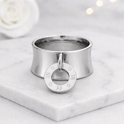 iconic ring runway ring chic ring glossy ring metal ring fashion jewelry ring lover gift statement jewelry ring collection ring style ring wear ring luxury jewelry