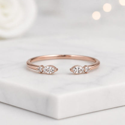 lab grown diamond ring sustainable diamond ring ethical diamond ring conflict free ring