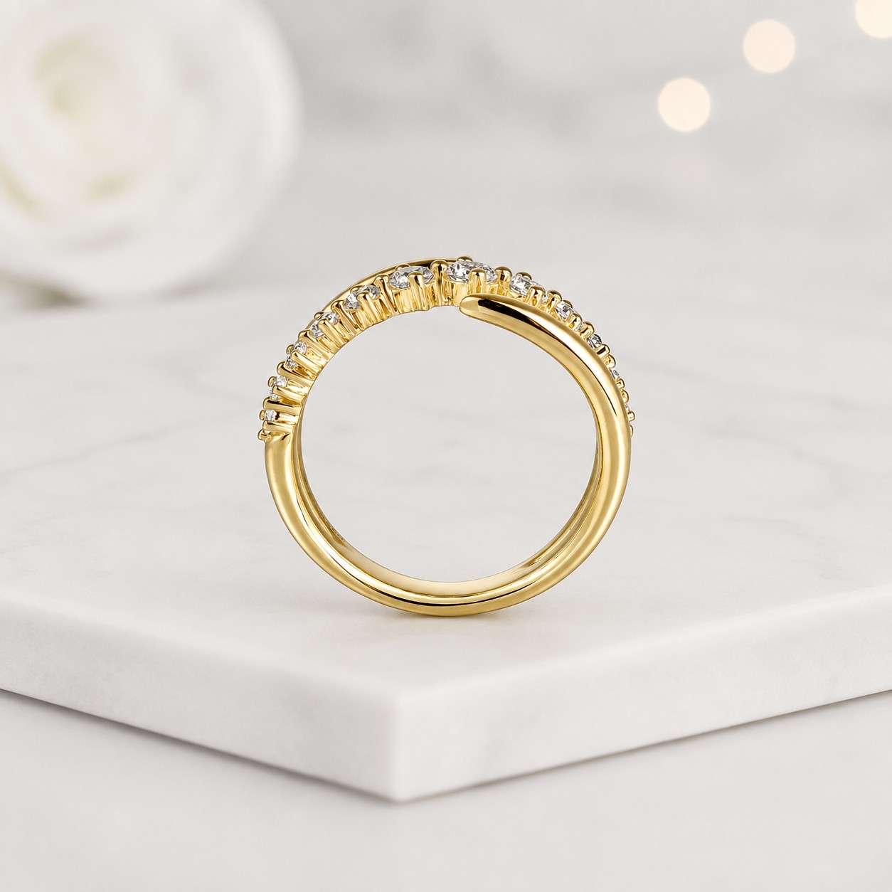 minimal ring minimalist jewelry dainty ring modern jewelry simple ring everyday ring stacking ring stackable band layered ring clean design sleek style elegant style timeless jewelry