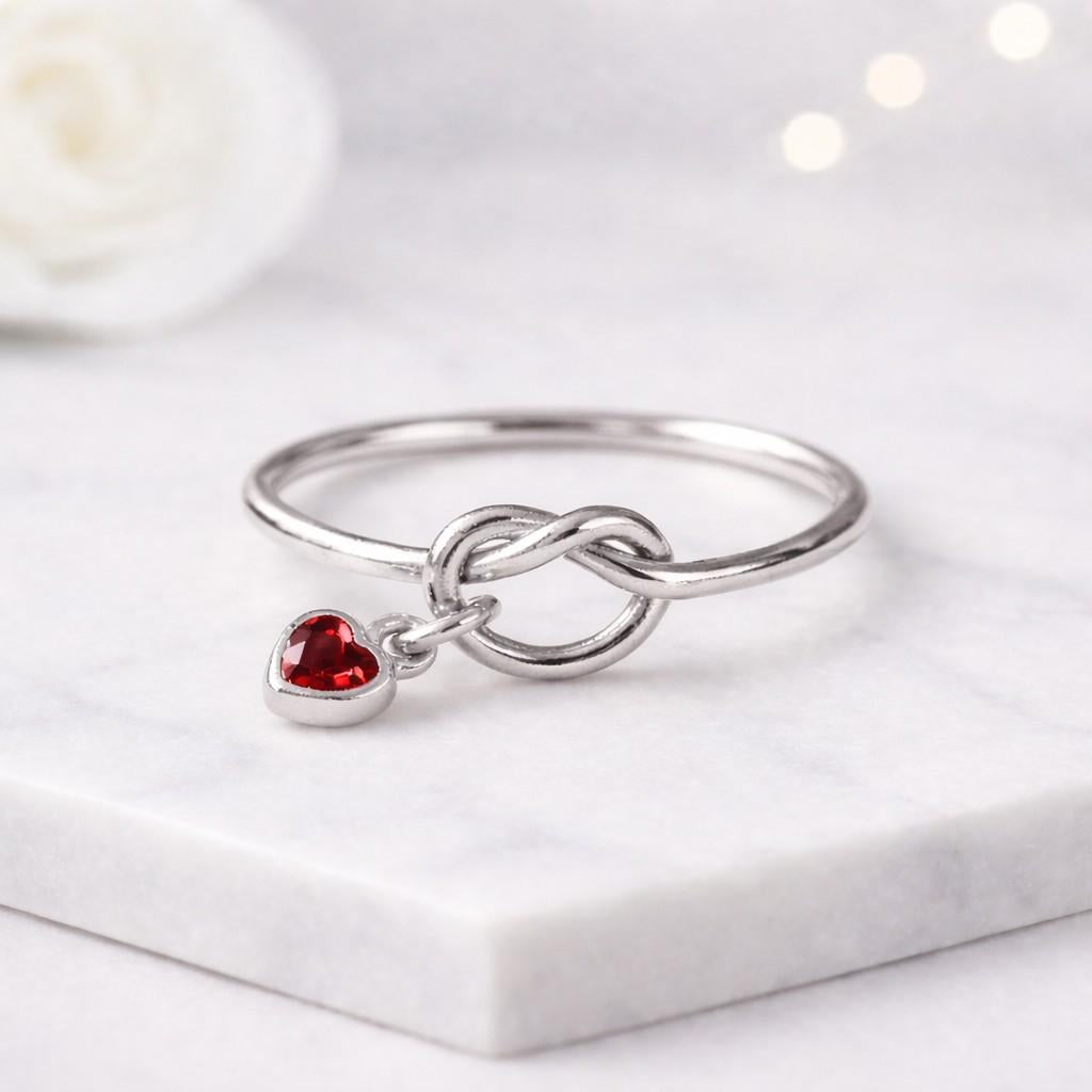 minimalist ring dainty ring modern ring simple ring everyday ring stacking ring layered ring chic ring trendy ring clean design ring sleek ring lightweight ring subtle ring petite jewelry ring elegant style ring
