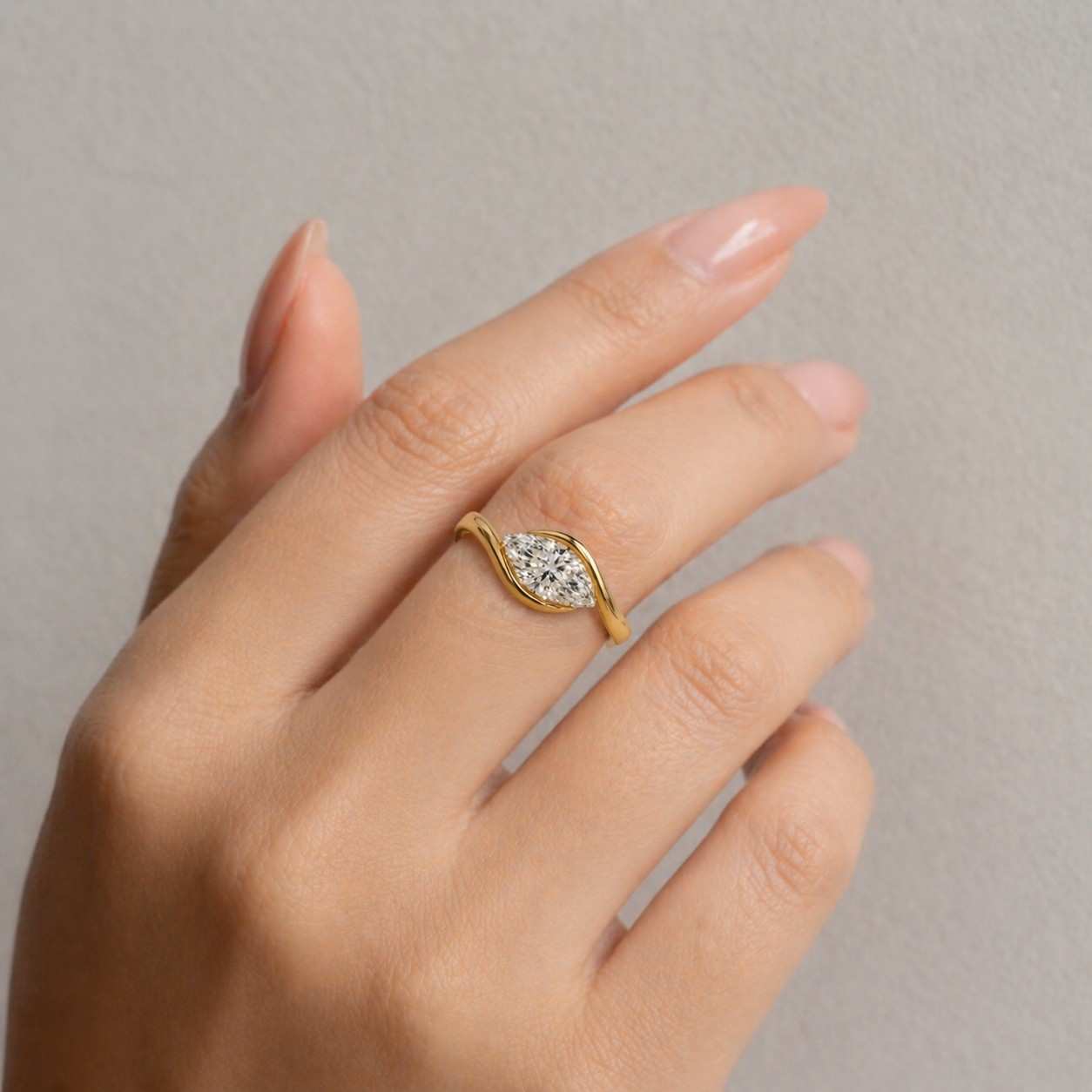 modern platinum ring bridal silver ring engagement platinum ring wedding gold ring custom metal ring mixed gold ring classic silver ring luxury silver ring heirloom jewelry ring