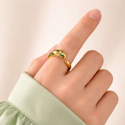 modern ring designer ring wild cat ring feline ring jungle ring safari ring cat lover ring animal jewelry sculpted ring smooth band ring open band ring