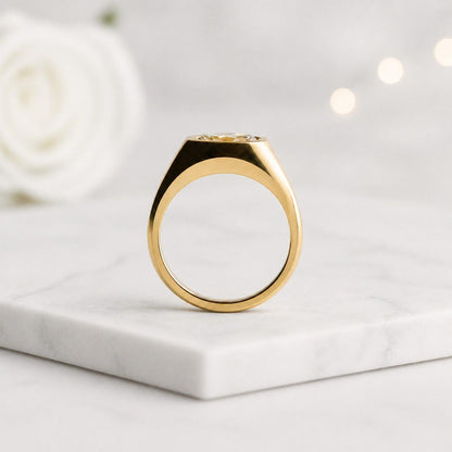 modern ring elegant ring women ring fine jewelry luxury ring classic ring handmade ring custom ring gemstone ring center stone ring bright ring shiny ring everyday ring timeless ring simple ring clean design ring