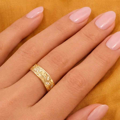 nature inspired ring gold floral band crystal leaf ring carved wedding band decorative gold ring artisan wedding ring