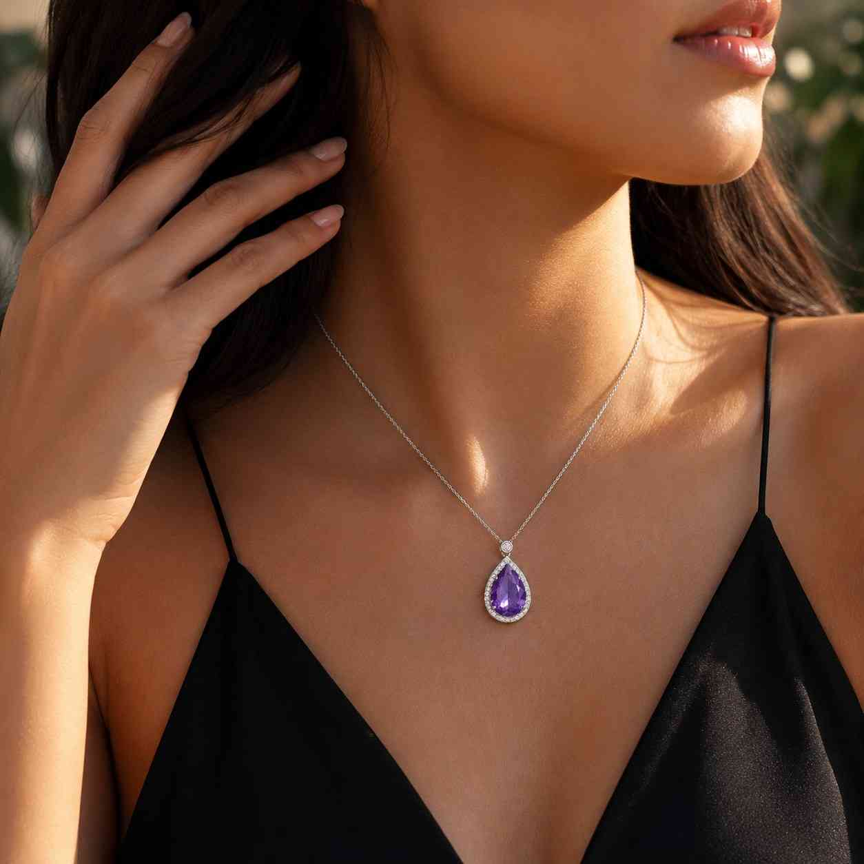 necklace gift necklace statement pendant classic pendant modern pendant simple pendant luxury pendant sparkly pendant bezel look