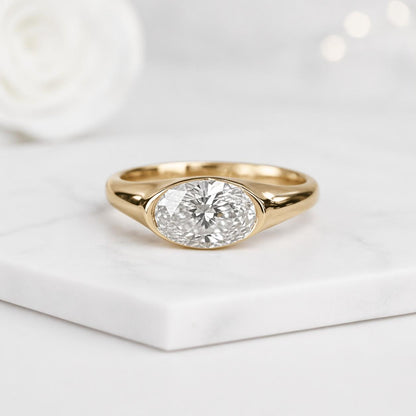 oval ring gold ring bezel ring solitaire ring oval diamond signet ring chunky ring tapered band sleek ring polished ring statement ring women ring fine jewelry luxury ring