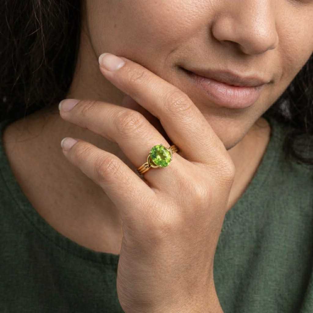 peridot ring oval cut ring green stone ring silver jewelry gemstone gift ring women jewelry cocktail ring dress ring anniversary ring engagement ring bridal ring custom ring gemstone band ring