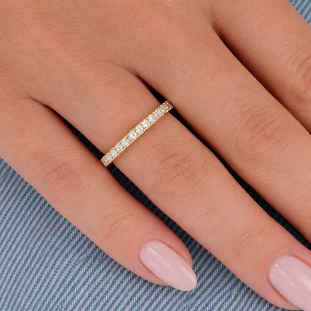 platinum anniversary ring silver promise ring platinum promise ring silver fashion ring platinum fashion ring silver gemstone ring platinum gemstone ring silver luxury ring platinum luxury ring silver fine jewelry platinum fine jewelry silver minimalist ring platinum minimalist ring silver dainty ring