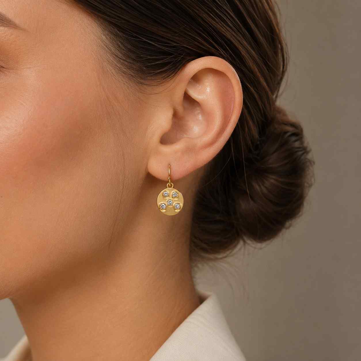 polished earrings lightweight earrings classic earrings elegant earrings fine jewelry fashion jewelry simple earrings gift earrings trendy earrings