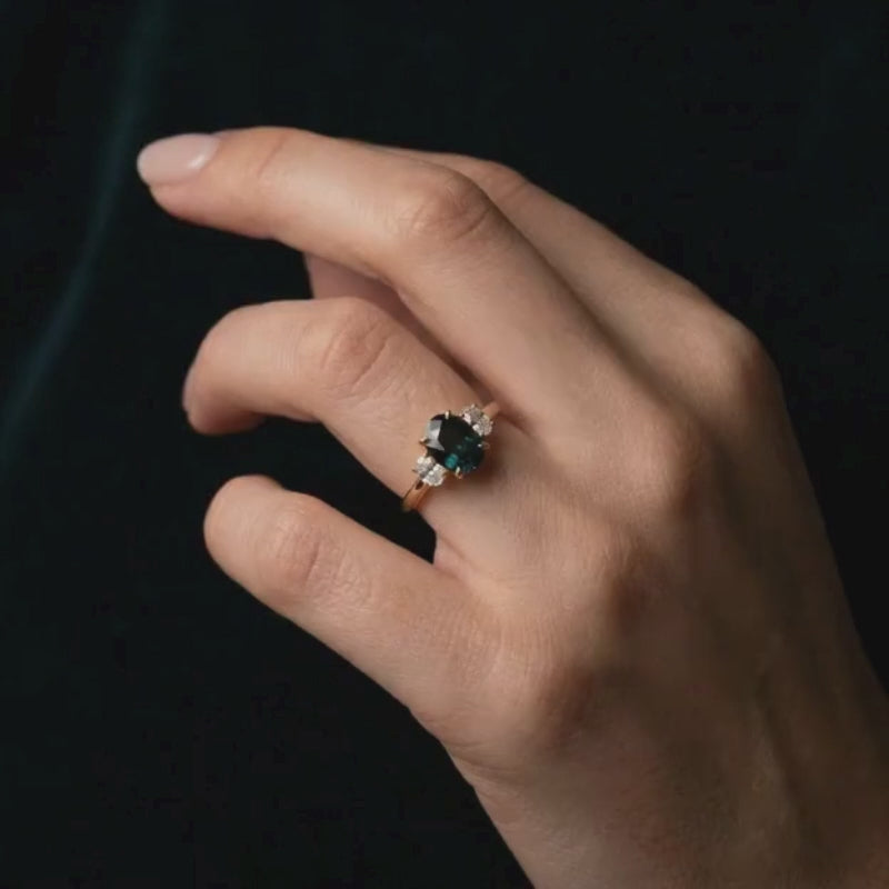 oval cut ring prong setting ring fine jewelry ring women ring stacking ring dainty ring minimalist ring elegant ring