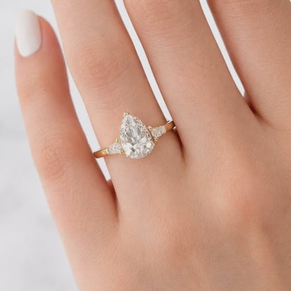 Matching Side Baguette Diamond 