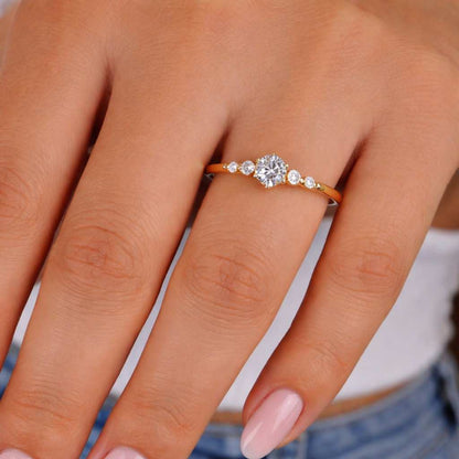 round cut ring center stone ring accent stone ring yellow gold ring shiny ring delicate ring handcrafted ring modern ring timeless ring fashion ring