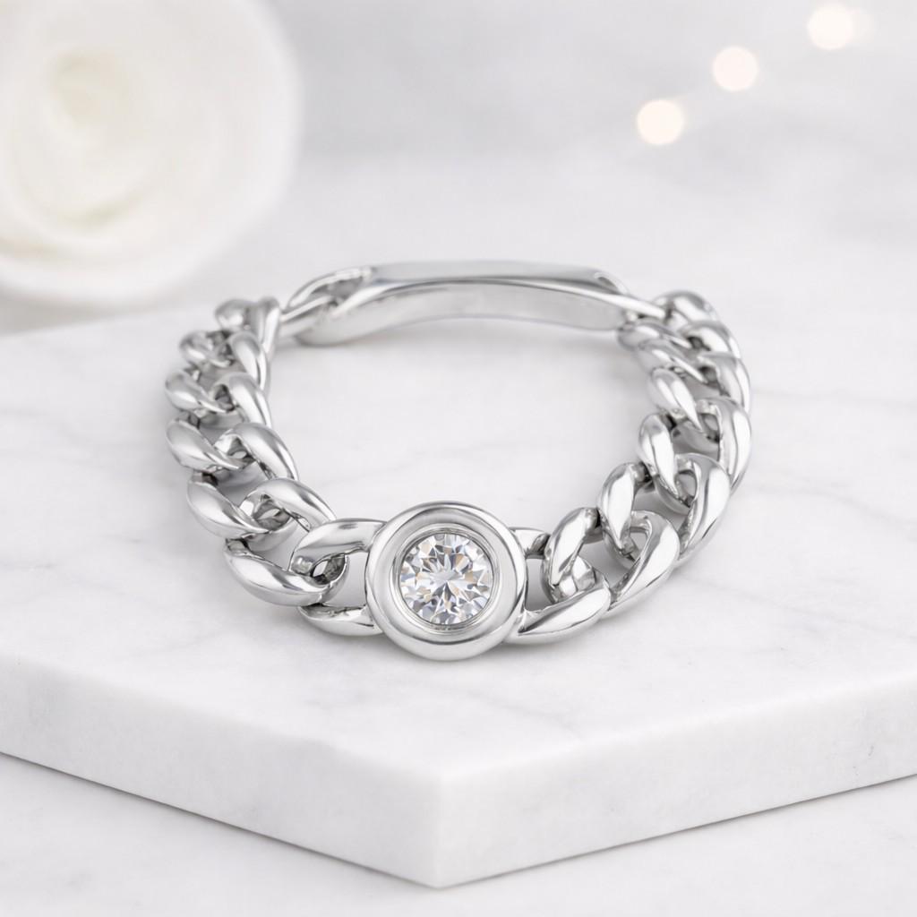 round cut ring round stone ring bezel round ring classic round ring brilliant cut ring circular stone ring timeless ring