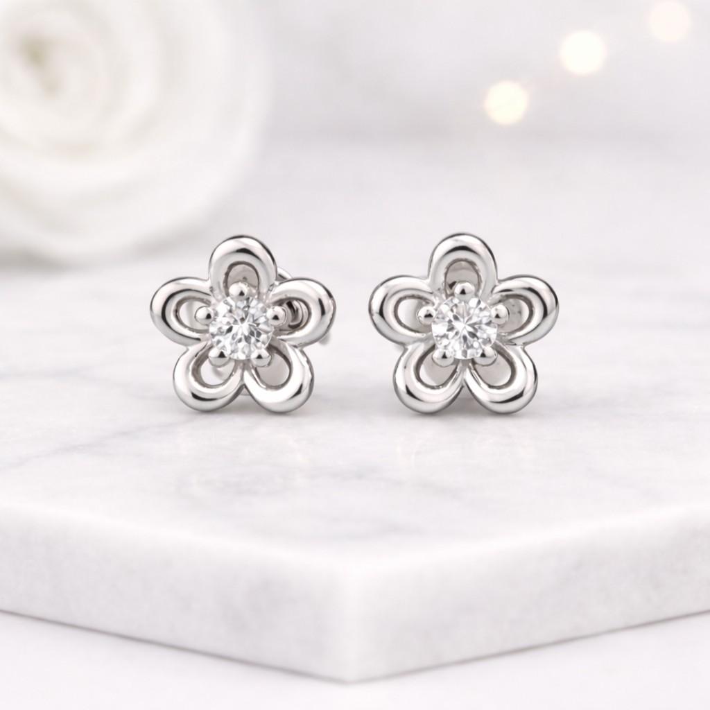 round diamond earrings moissanite flower studs lab created diamond earrings cubic zirconia studs simulated diamond earrings