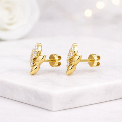 round earrings oval earrings marquise earrings pear earrings cushion earrings princess earrings emerald cut earrings