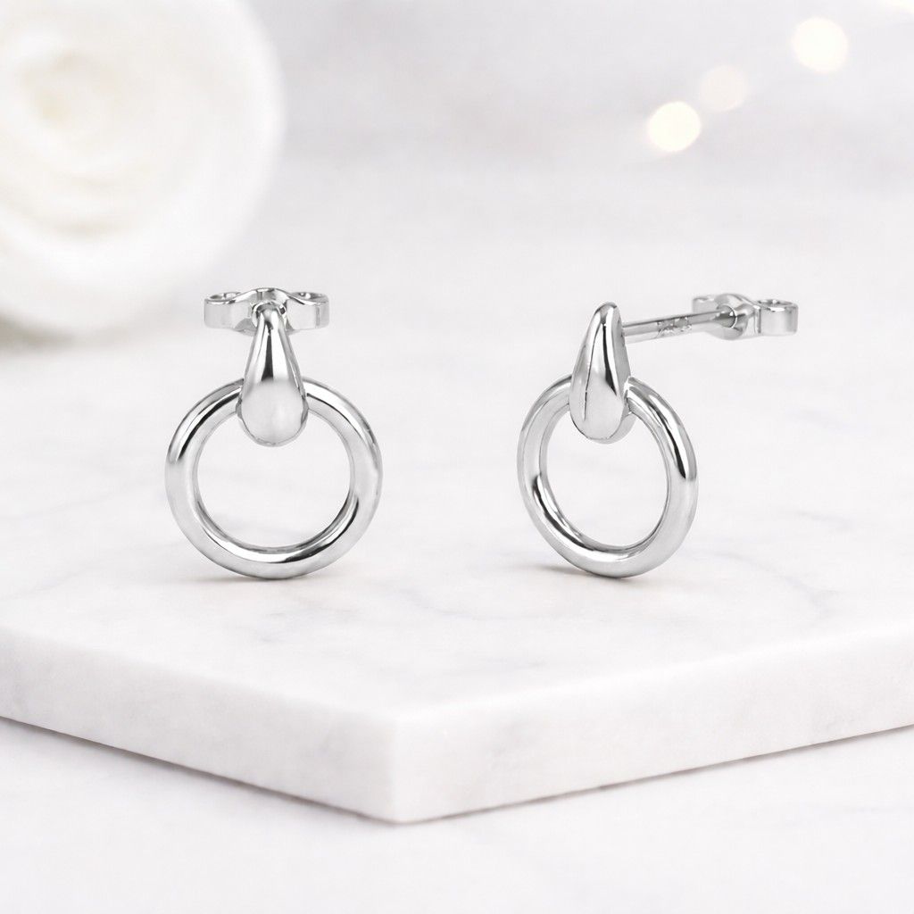 round earrings oval earrings marquise earrings pear earrings cushion earrings princess earrings emerald cut earrings
