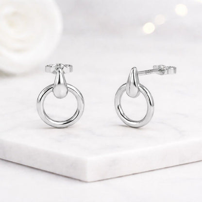 round earrings oval earrings marquise earrings pear earrings cushion earrings princess earrings emerald cut earrings