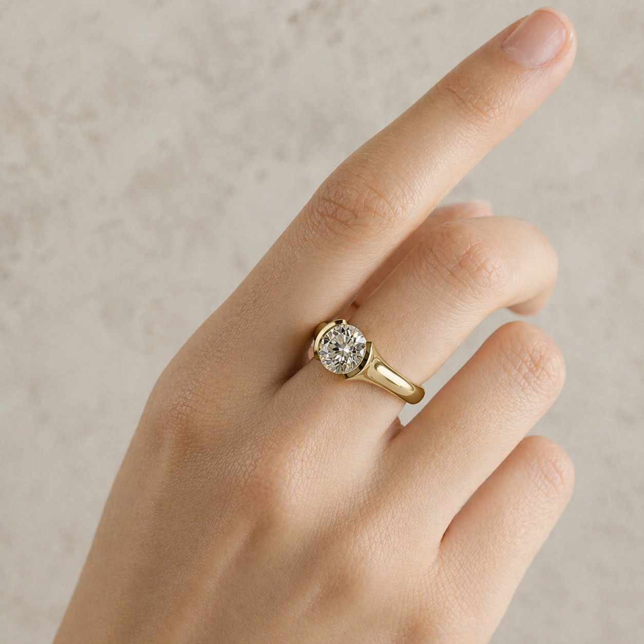 round gemstone ring sparkling ring bright stone ring crystal clear ring fashion ring elegant jewelry daily jewelry anniversary jewelry proposal ring