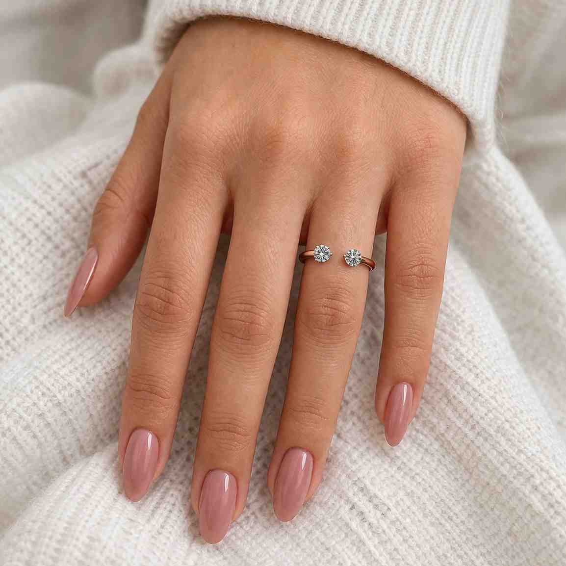 round ring oval ring marquise ring pear ring cushion ring princess ring emerald cut ring asscher ring radiant ring